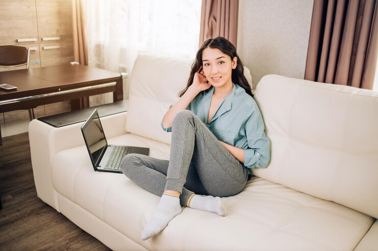 Online arbeiten Nebenjob bei Coco257: Digitale Aufgaben und Produkttests warten auf dich