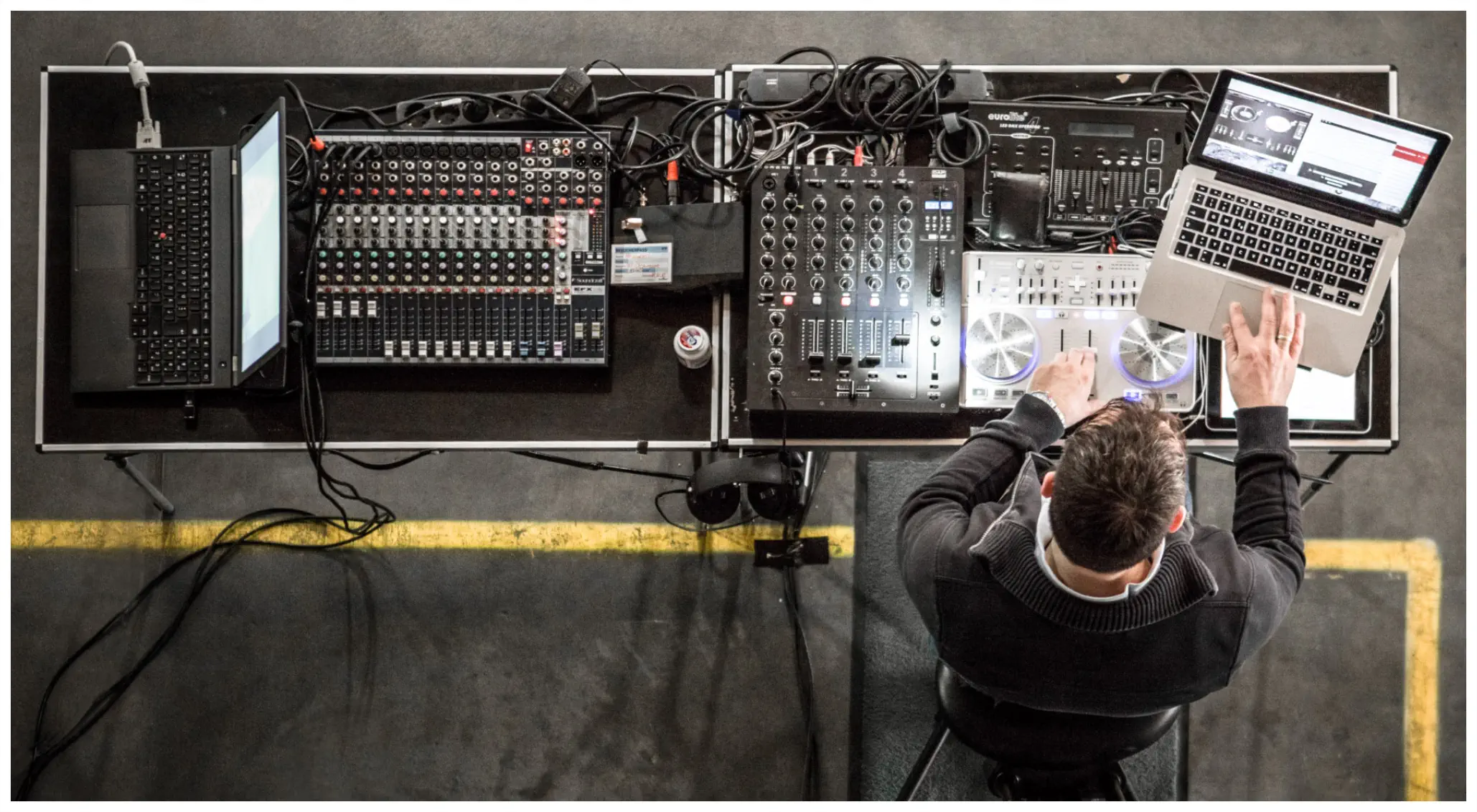 Lichttechnik mieten Münster – Flexible Pakete für jede Veranstaltung