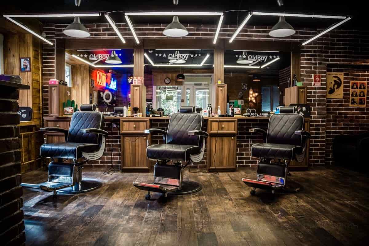 Barbershop Stühle, die beeindrucken: Design trifft Qualität